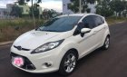 Ford Fiesta 2011 - Chính chủ bán lại xe Ford Fiesta sản xuất 2011, màu trắng