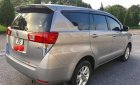 Toyota Innova  2.0E 2016 - Cần bán xe Toyota Innova sản xuất năm 2016, màu bạc số sàn