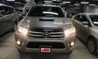 Toyota Hilux 3.0 AT   2015 - Bán xe Toyota Hilux 3.0 AT đời 2015, màu bạc, giá 770tr