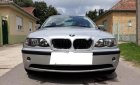 BMW 3 Series 318i   2005 - Cần tiền bán gấp BMW 318i, sản xuất 2005, màu bạc, nhà ít sử dụng