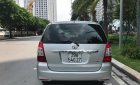 Toyota Innova  2.0E 2012 - Bán Toyota Innova 2.0E số sàn, màu bạc, Sx 2012, phom 2013