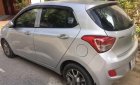 Hyundai Grand i10 2015 - Bán ô tô Hyundai Grand i10 2015, màu bạc còn mới