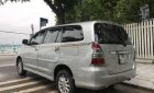 Toyota Innova   2.0E  2013 - Cần bán gấp Toyota Innova 2.0E 2013, màu bạc chính chủ, 525 triệu