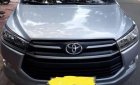 Toyota Innova  2.0E 2016 - Bán Toyota Innova năm 2016, màu bạc giá tốt