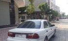 Mazda 323 2002 - Chính chủ bán Mazda 323 đời 2002, màu trắng