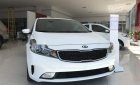 Kia Cerato  1.6L MT 2018 - Cần bán xe Kia Cerato 1.6L MT năm sản xuất 2018, màu trắng số sàn, 535tr