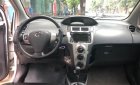 Toyota Yaris 2011 - Cần bán lại xe Toyota Yaris đời 2011, màu trắng, nhập khẩu nguyên chiếc 