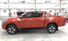 Toyota Hilux 2018 - Cần bán xe Toyota Hilux đời 2018 xe gia đình