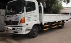 Hino FC  9JLSW 2017 - Bán Hino FC9JLSW năm 2017, màu bạc, nhập khẩu nguyên chiếc, 820tr