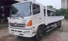 Hino FC  9JLSW 2017 - Bán Hino FC9JLSW năm 2017, màu bạc, nhập khẩu nguyên chiếc, 820tr