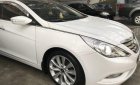 Hyundai Sonata  2.0AT  2011 - Bán Hyundai Sonata 2.0AT đời 2011, màu trắng, xe nhập, giá tốt