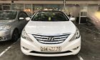 Hyundai Sonata  2.0AT  2011 - Bán Hyundai Sonata 2.0AT đời 2011, màu trắng, xe nhập, giá tốt