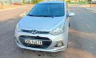 Hyundai Grand i10 2015 - Cần bán gấp Hyundai Grand i10 đời 2015, màu bạc, xe nhập xe gia đình