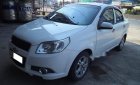 Chevrolet Aveo  LTZ 2013 - Cần bán lại xe Chevrolet Aveo sản xuất 2013, màu trắng còn mới