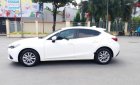 Mazda 3 2016 - Cần bán gấp xe cũ Mazda 3 đời 2016, màu trắng, xe nhập