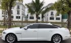 Jaguar XJ series L 3.0 Portfolio 2016 - Bán xe Jaguar XJ Series L 3.0 Portfolio sản xuất năm 2016, màu trắng 