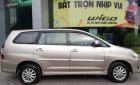 Toyota Innova MT 2013 - Bán ô tô Toyota Innova 2.0E, màu nâu vàng, đời 2013