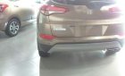 Hyundai Tucson  2.0AT 2018 - Bán ô tô Hyundai Tucson sản xuất năm 2018, màu nâu, 760tr