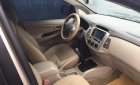 Toyota Innova 2,0E 2015 - Cần bán Toyota Innova 2.0E đời 2015, chính chủ tư nhân giá tốt