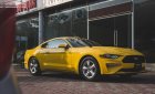 Ford Mustang 2.3 Ecoboost  2018 - Bán Ford Mustang EcoBoost Fastback đời 2018, màu vàng, xe nhập