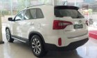 Kia Sorento  2.4 GAT 2018 - Bán Kia Sorento năm sản xuất 2018, màu trắng giá cạnh tranh