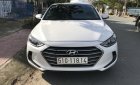 Hyundai Elantra 2017 - Hyundai Elantra 1.6AT GLS T12/2017 màu trắng xe đẹp như mới