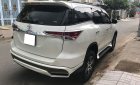 Toyota Fortuner 2017 - Cần bán Fortuner xăng 2017 ĐK 2018, số tự động, màu trắng tinh khôi