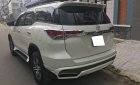 Toyota Fortuner 2017 - Cần bán Fortuner xăng 2017 ĐK 2018, số tự động, màu trắng tinh khôi