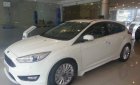 Ford Focus  1.5Ecoboost  2018 - Cần bán Ford Focus 1.5Ecoboost 2018, màu trắng, giá 575tr