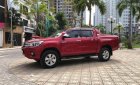 Toyota Hilux 2.8G 4x4 AT 2017 - Bán Toyota Hilux 2.8G 4x4 AT đời 2017, màu đỏ, xe nhập