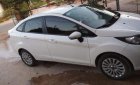 Ford Fiesta AT 2012 - Cần bán lại xe Ford Fiesta AT sản xuất 2012, màu trắng 