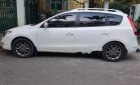 Hyundai i30 2011 - Cần bán Hyundai i30 sản xuất năm 2011, màu trắng