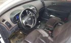 Hyundai i30 2011 - Cần bán Hyundai i30 sản xuất năm 2011, màu trắng