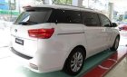 Kia Sedona Platinum G 2018 - Bán xe Kia Sedona Platinum G sản xuất năm 2018, màu trắng