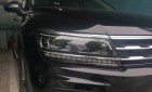Volkswagen Tiguan 2019 - Bán xe Volkswagen Tiguan E đời 2019, màu đen, xe nhập