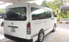 Toyota Hiace 2.5 2011 - Cần bán gấp Toyota Hiace 2.5 năm 2011, xe công ty không chạy dịch vụ