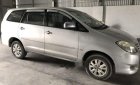 Toyota Innova  G 2010 - Bán Toyota Innova sản xuất năm 2010, màu bạc số sàn