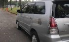 Toyota Innova 2010 - Bán Toyota Innova sản xuất năm 2010, xe gia đình sử dụng còn rất mới