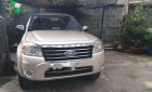 Ford Everest 2012 - Bán xe Ford Everest sản xuất 2012, màu vàng cát, số tự động