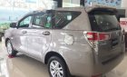 Toyota Innova 2018 - Bán Toyota Innova năm sản xuất 2018, màu xám giá cạnh tranh