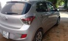 Hyundai Grand i10 2016 - Cần bán xe Hyundai Grand i10 năm 2016, màu bạc, giá chỉ 300 triệu