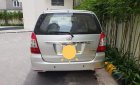 Toyota Innova MT 2012 - Bán xe Innova G 2012 số sàn, màu bạc, mẫu mới, xe chạy khoảng 80 nghìn