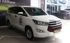 Toyota Innova E 2.0MT 2016 - Bán ô tô Toyota Innova 2.0MT 2016, màu trắng, giá chỉ 688 triệu