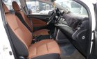 Toyota Innova E 2.0MT 2016 - Bán ô tô Toyota Innova 2.0MT 2016, màu trắng, giá chỉ 688 triệu