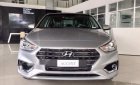 Hyundai Accent AT 2018 - Bán xe Hyundai Accent AT sản xuất năm 2018, màu bạc, giá chỉ 555 triệu