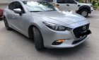 Mazda 3 Facelif 2017 - Bán Mazda 3 Facelif 2017, màu bạc giá tốt