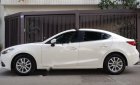 Mazda 3 2016 - Cần bán lại xe Mazda 3 2016, màu trắng, giá 636tr