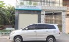 Toyota Innova 2.0 E 2015 - Bán ô tô Toyota Innova 2.0 E đời 2015, màu bạc, mới chạy 42000 km