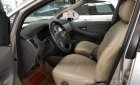 Toyota Innova 2.0E 2013 - Bán xe Toyota Innova 2.0E đời 2013, màu bạc, giá thương lượng với khách hàng có thiện chí mua xe chính hãng