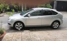 Ford Focus 2011 - Cần bán lại xe Ford Focus đời 2011, màu bạc, 355tr